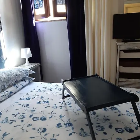 לינה וארוחת בוקר La Casa Di Alice 3*